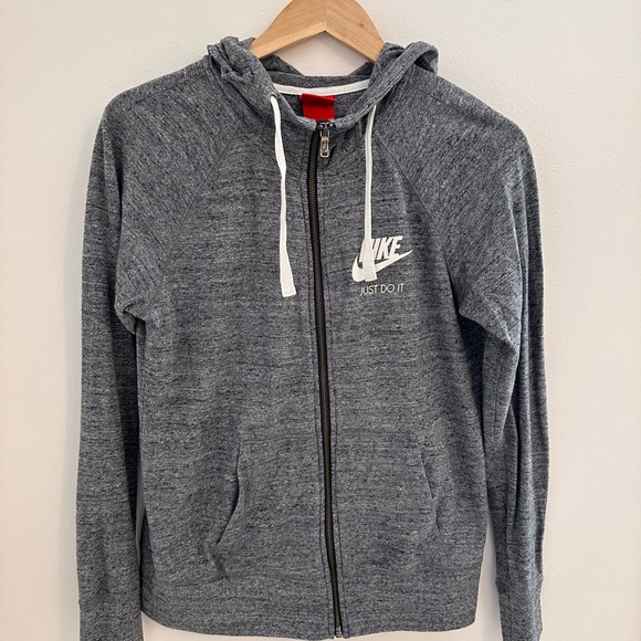 Nike light grey hoodie - Picture 1 of 4